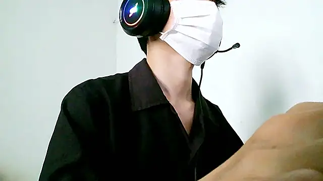 Snapshot of Kang143 chatting on 03/14/26, 07:14 Kang143 online show from 03/14/26, 07:14