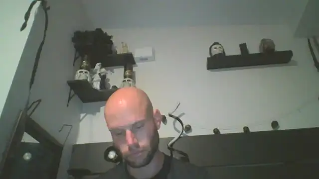 CaptCraker online show from 04/01/26, 01:51