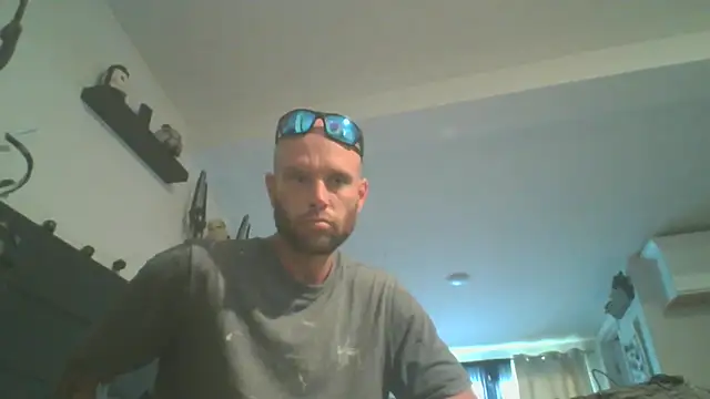 CaptCraker online show from 04/03/26, 09:32