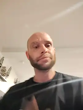 CaptCraker online show from 04/02/26, 08:59