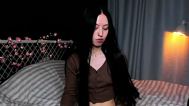 Snapshot of lizaa_breeze chatting on 06/29/26, 06:29 lizaa breeze online show from 06/29/26, 06:29