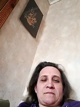 Snapshot of KatieLove133 chatting on 04/12/26, 09:01 KatieLove133 online show from 04/12/26, 09:01