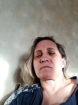 Snapshot of KatieLove133 chatting on 05/11/26, 04:15 KatieLove133 online show from 05/11/26, 04:15