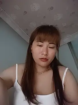 Lucxy-ki6 online show from 07/05/26, 11:55