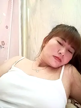 Lucxy-ki6 online show from 06/21/26, 12:05