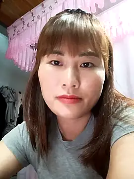 Lucxy-ki6 online show from 05/03/26, 07:46
