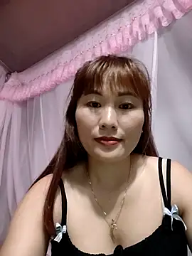 Lucxy-ki6 online show from 05/11/26, 01:40