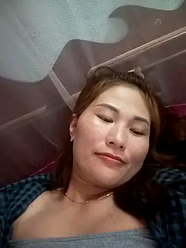 Lucxy-ki6 online show from 05/29/26, 03:56