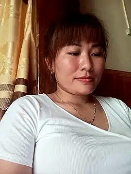 Lucxy-ki6 online show from 04/09/26, 09:37