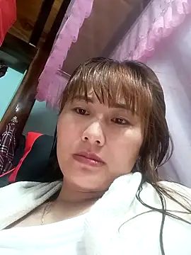 Lucxy-ki6 online show from 06/11/26, 03:14