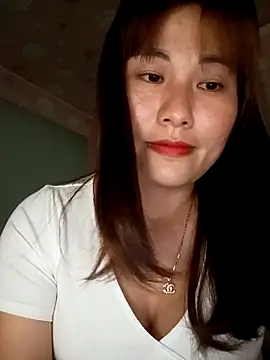 Lucxy-ki6 online show from 04/02/26, 02:46