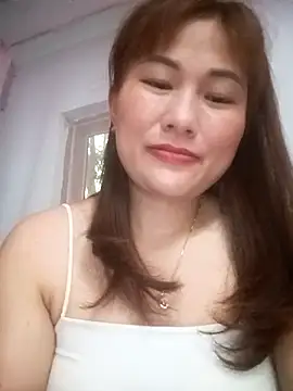 Lucxy-ki6 online show from 04/19/26, 12:22