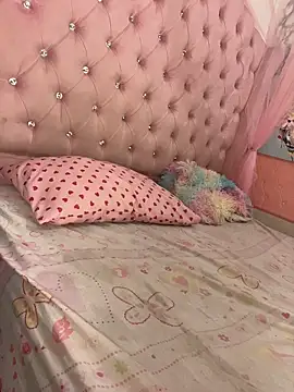 Snapshot of Hopeluna chatting on 04/03/26, 09:10 Hopeluna online show from 04/03/26, 09:10