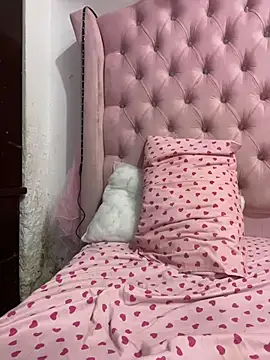 Snapshot of Hopeluna chatting on 03/27/26, 02:20 Hopeluna online show from 03/27/26, 02:20