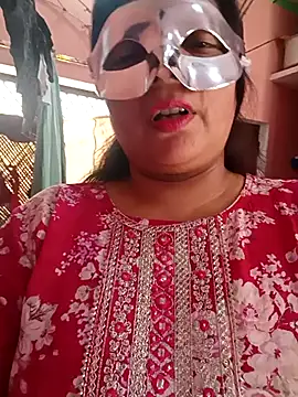 Gujju bhabhi69 online show from 04/03/26, 10:11