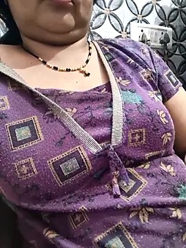 Gujju bhabhi69 online show from 04/13/26, 04:22