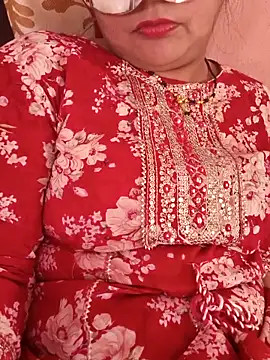 Gujju bhabhi69 online show from 04/09/26, 08:53