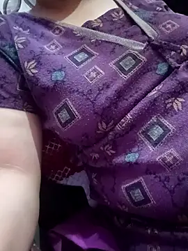 Gujju bhabhi69 online show from 03/24/26, 10:32