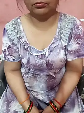 Gujju bhabhi69 online show from 03/17/26, 04:26