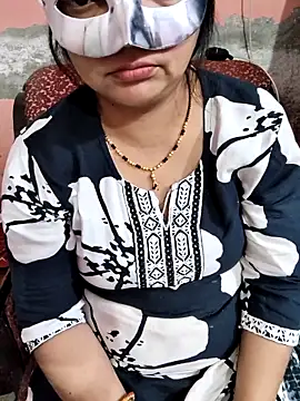 Gujju bhabhi69 online show from 04/10/26, 04:14