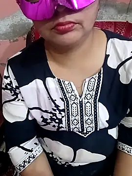 Gujju bhabhi69 online show from 04/15/26, 08:31
