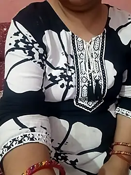 Gujju bhabhi69 online show from 05/13/26, 12:23
