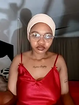 Hotsexyberry222 online show from 03/22/26, 05:25