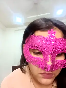 Hottymahi7 online show from 03/18/26, 06:09