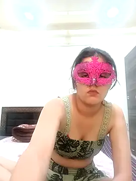 Hottymahi7 online show from 03/28/26, 11:00