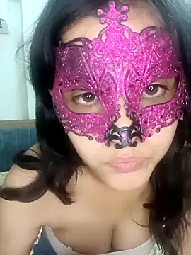 Hottymahi7 online show from 04/13/26, 11:20