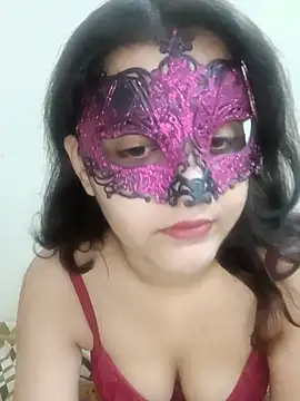 Hottymahi7 online show from 06/26/26, 04:02