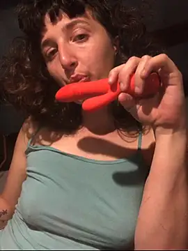 Snapshot of antoniettamaria chatting on 03/19/26, 05:02 antoniettamaria online show from 03/19/26, 05:02