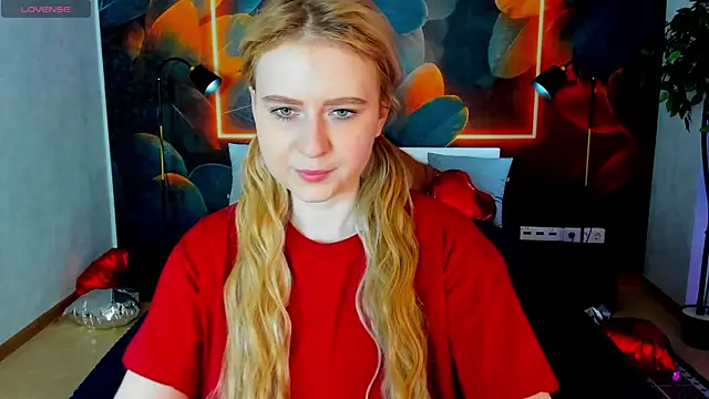 Snapshot of Shiny_Liss chatting on 04/10/26, 01:34 Shiny Liss online show from 04/10/26, 01:34