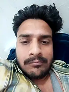 Snapshot of Decentlover67 chatting on 03/24/26, 11:21 Decentlover67 online show from 03/24/26, 11:21