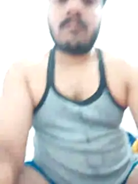 Snapshot of Decentlover67 chatting on 04/09/26, 02:01 Decentlover67 online show from 04/09/26, 02:01