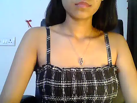 Hot Deepansi02 online show from 07/04/26, 04:11
