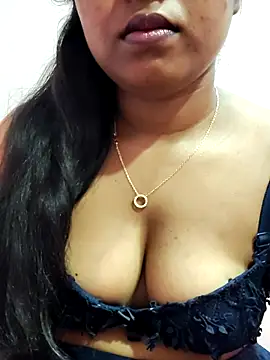 hotmiki online show from 04/12/26, 03:59