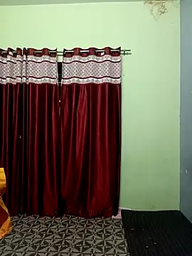 School teacher12 online show from 03/18/26, 04:19