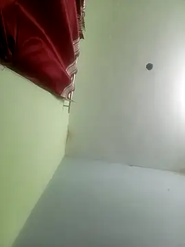 School teacher12 online show from 03/31/26, 03:58