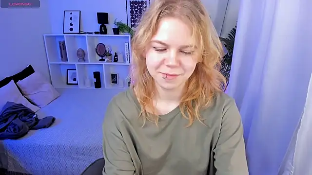 ElizabethVane online show from 05/21/26, 05:38