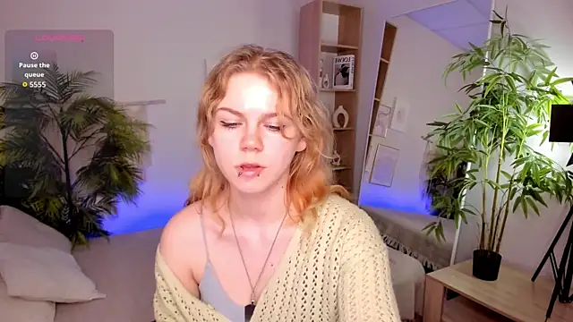 ElizabethVane online show from 05/13/26, 05:25