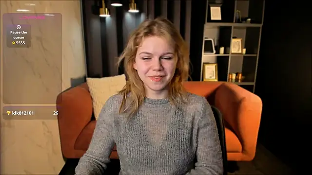 ElizabethVane online show from 04/11/26, 07:45