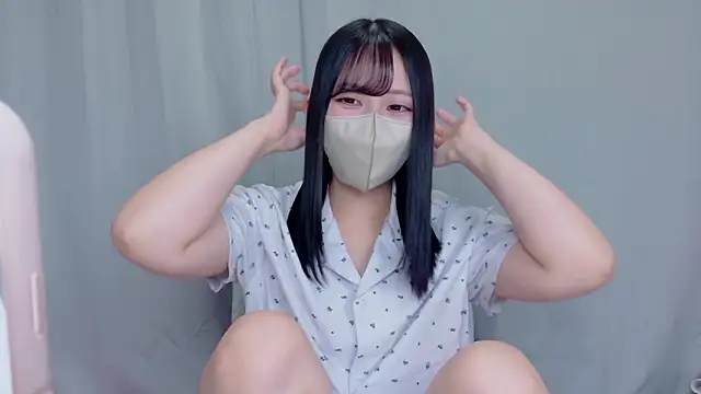 Sakura sweety  online show from 05/07/26, 07:12