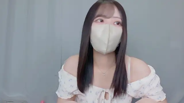 Sakura sweety  online show from 07/18/26, 01:36