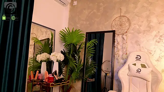 IrisMiley online show from 05/26/26, 07:34