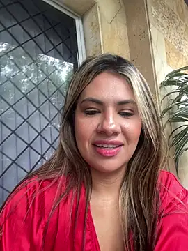 Samiramalek22 online show from 03/24/26, 12:49