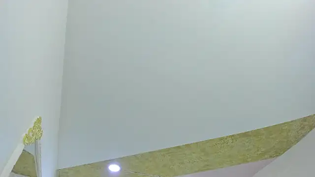 Snapshot of AlaskaFlowerss1_ chatting on 03/18/26, 07:22 AlaskaFlowerss1 online show from 03/18/26, 07:22