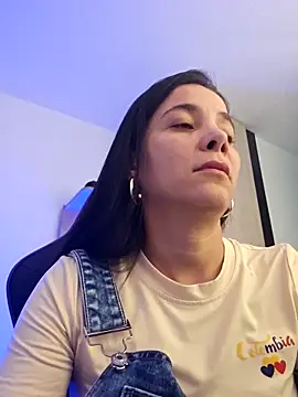 Snapshot of miaeyex chatting on 04/06/26, 09:05 miaeyex online show from 04/06/26, 09:05