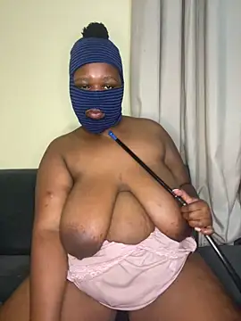 NaughtyGirl0000 online show from 04/28/26, 06:12