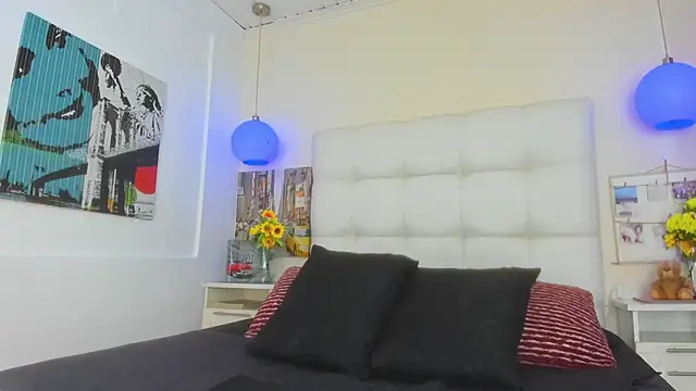 Tatiana24  online show from 04/10/26, 09:33